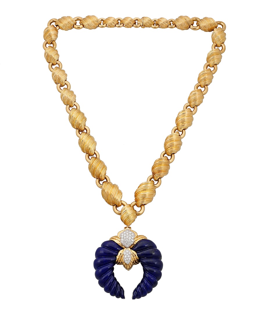 David Webb: An 18K Gold, Lapis Lazuli and Diamond Necklace Featuring a graduated swirling link (1 of 6)