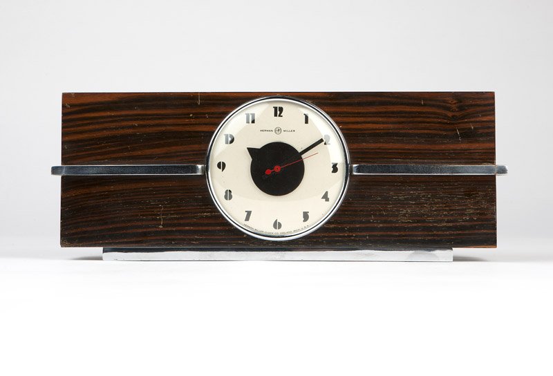Gilbert Rohde table clock, model 6366 (1 of 4)