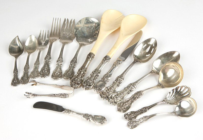 A Reed & Barton sterling silver flatware service (1 of 2)