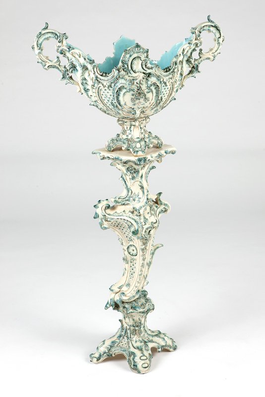 An Austrian majolica pottery pedestal jardiniere (1 of 5)