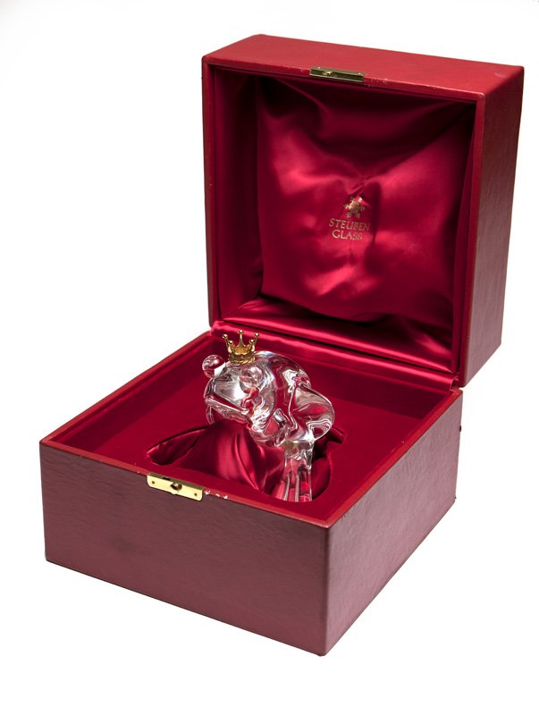 A Steuben art glass ''Frog Prince'' (1 of 2)