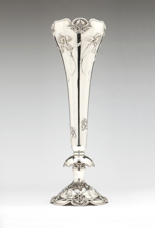 Art Nouveau sterling silver trumpet vase, Shreve (1 of 4)