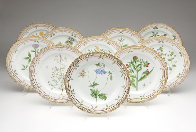 Royal Copenhagen ''Flora Danica'' dinner plates (1 of 3)
