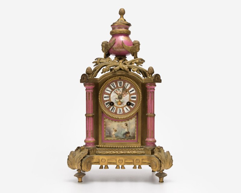 A French gilt bronze and porcelain mantel clock (1 of 4)
