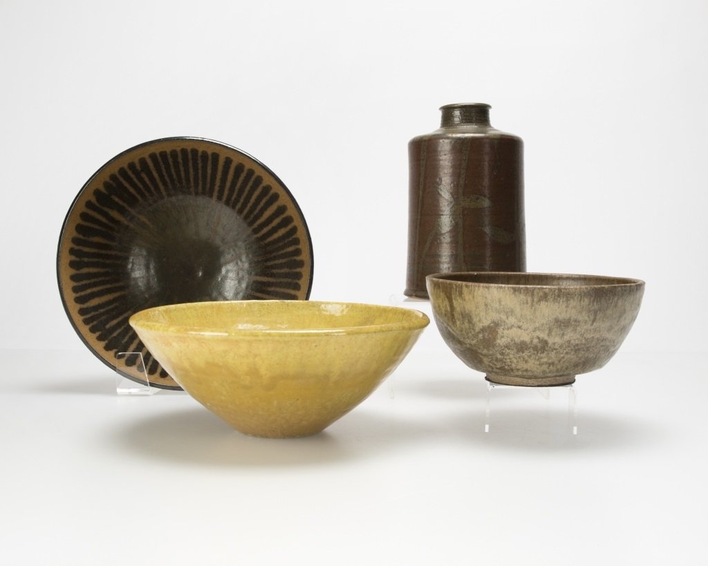 Four studio pottery vessels (1 of 7)