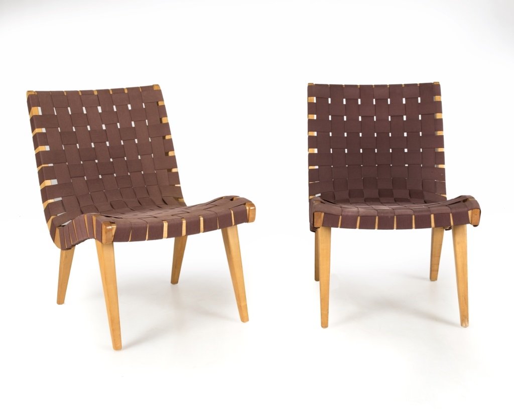 A pair of Jens Risom for Knoll lounge chairs (1 of 4)