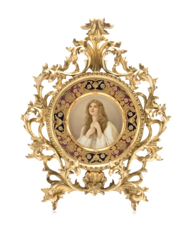 A framed Royal Vienna-style portrait plate (1 of 3)