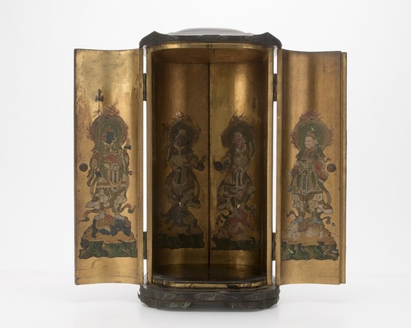 A Japanese black lacquer zushi (1 of 4)