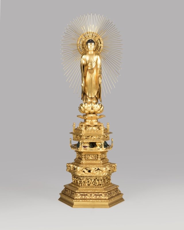 A Japanese giltwood figure, Amida Buddha (1 of 4)