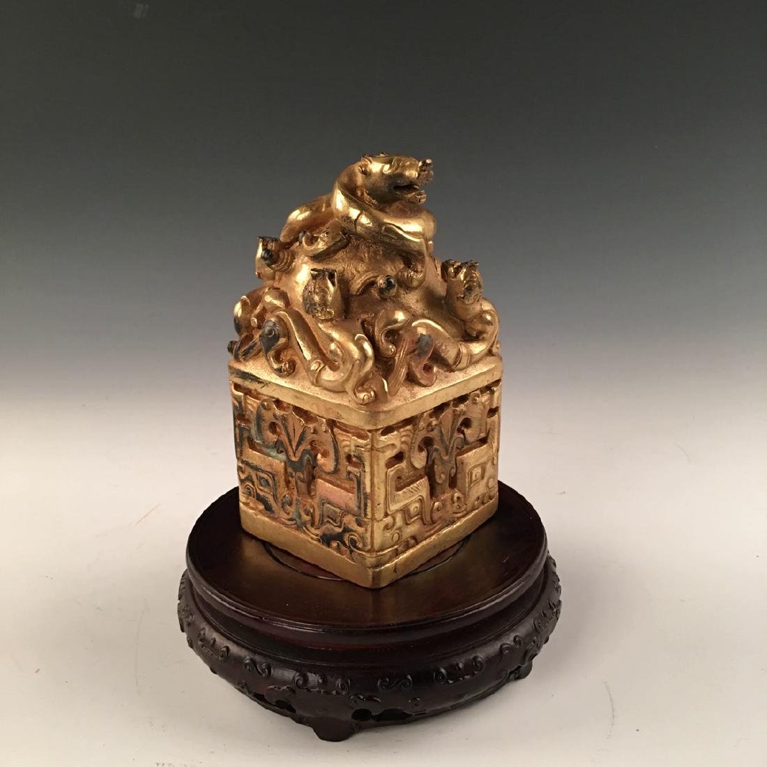 Chinese Gilt Bronze Beast Knob Seal QING DYNASTY (1 of 7)
