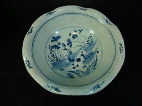 WNDERFUL LARGE CHINESE B/W PORCELAIN BOWL MING DYNASTY CIRCA 16TH (1 of 7)