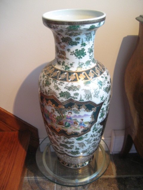 RARE CHINESE EXPORT FAMILLE ROSE PORCELAIN VASE 18th (1 of 9)