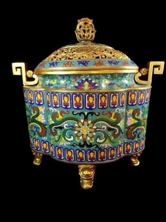 HUGE CHINESE CLOISONNE URN QING DYNASTY 1661-1908 (1 of 9)