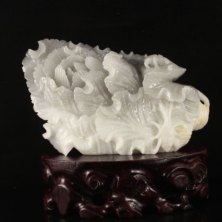 Qing Dynasty Chinese White Jade Statue Cabbage - Bug (1 of 5)