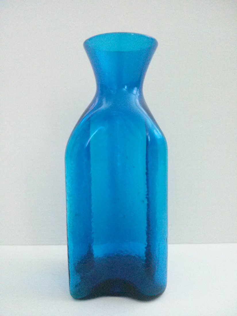 Blenko Glass Vase Joel Philip Meyers 1967 Peacock: A Joel Philip Meyers Blenko Peacock Vase. This Joel Meyers is unsigned but Blenko's catalog states this is Meyers Vase Design when he worked for the Blenko company. Note: "Every piece of Blenko isn't 