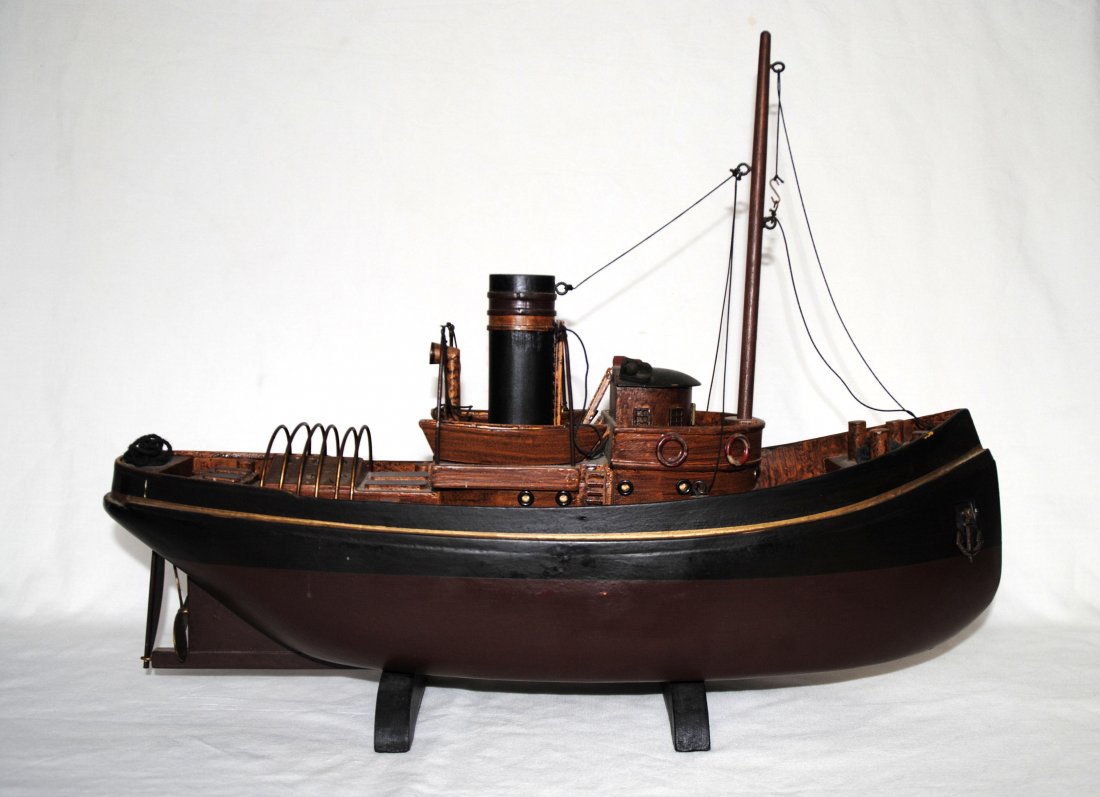 Wood Tugboat  Model (1 of 8)