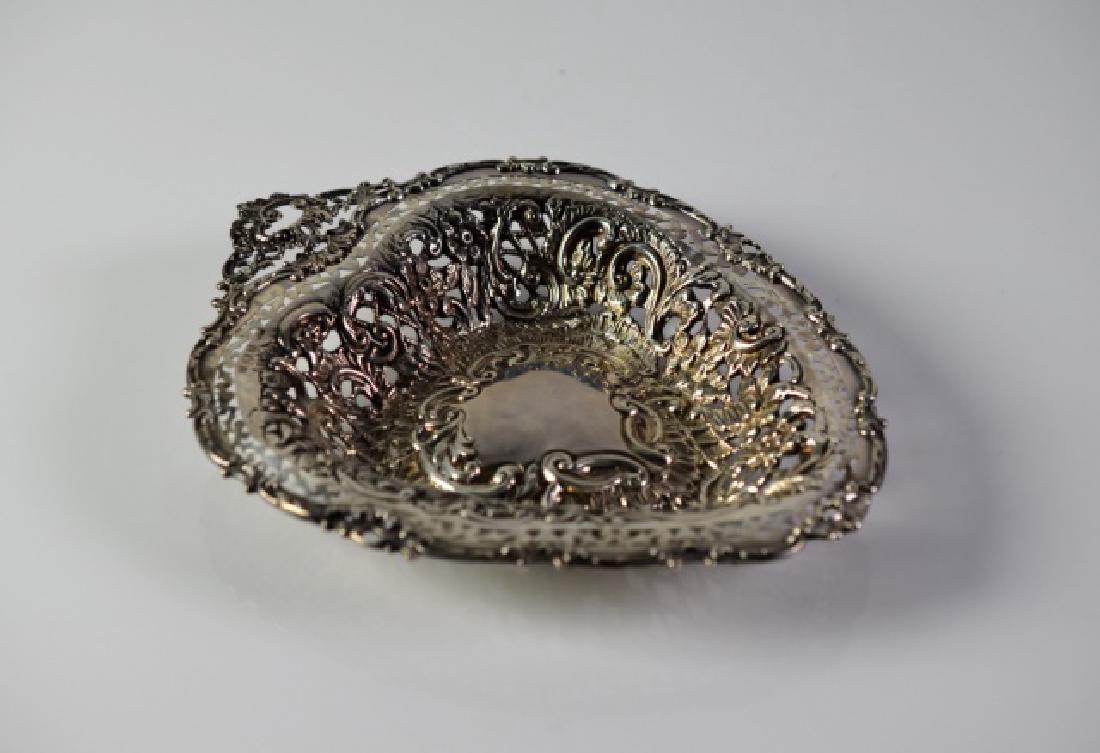 EDWARDIAN RETICULATED SILVER DISH (1 of 4)