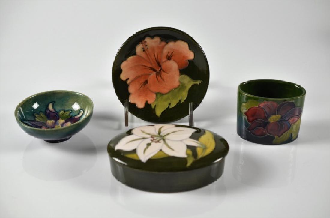 FOUR PIECES OF MOORCROFT POTTERY (1 of 3)