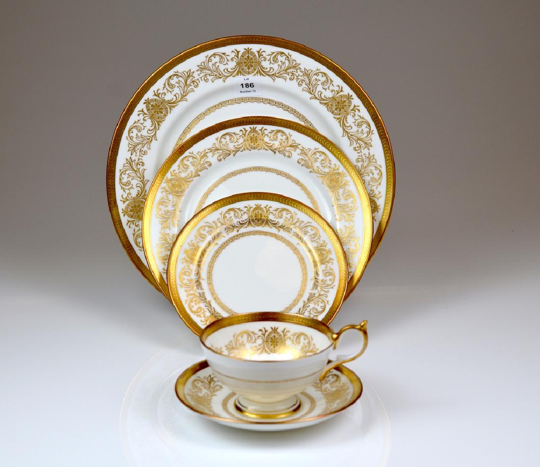 AYNSLEY PORCELAIN IMPERIAL GOLD PATTERN DINNER SET (1 of 2)