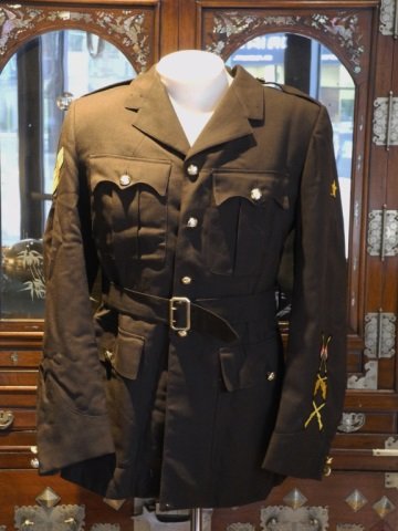 RCMP sergeant's jacket t/w two sweaters: Jacket dated 1971-72.