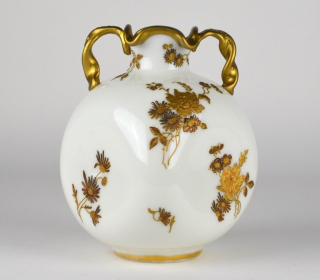 CROWN MILANO MOUNT WASHINGTON ART GLASS VASE: Colonial ware handled vase with gilt floral decoration, numbered 1008. With crown and laurel mark. Good condition.