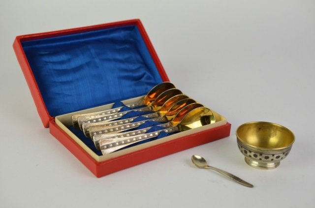 LOT OF RUSSIAN SILVER (1 of 2)