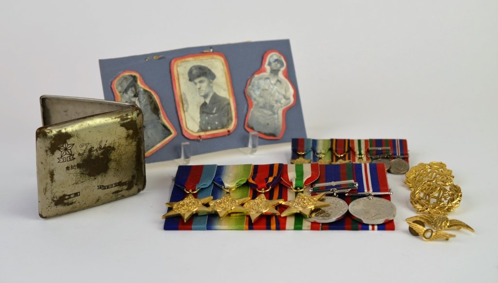 CANADIAN  WWII MILITARY ITEMS (1 of 3)