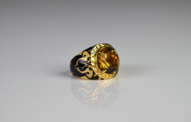 ITALIAN GOLD & ENAMEL RING & EARRINGS (1 of 2)