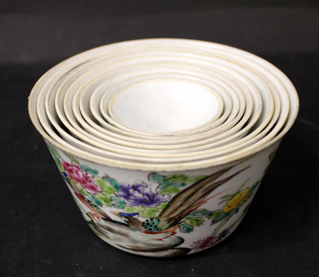 ONE SET OF TEN PORCELAIN CUPS: ONE SET OF TEN PORCELAIN CUPS D: 12 CM H: 7 CM
