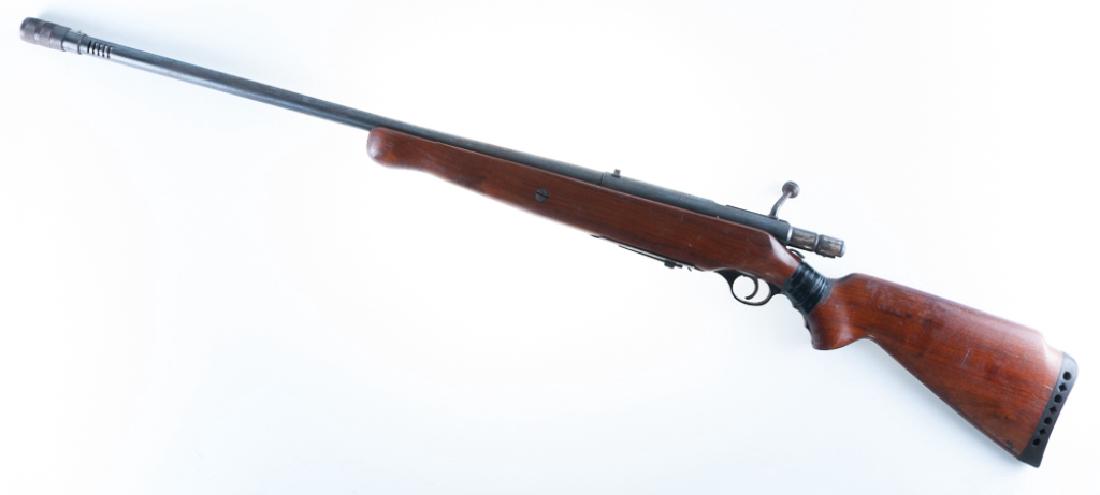 Mossberg & Sons, Inc. Model 190-A 16 Gauge Shotgun: O.F. Mossberg & Sons Inc. New Haven, Conn, U.S.A Model 190-A 16 gauge chambered in 2-3/4 bolt action shotgun mag fed. The fore stock has a crack through the retaining bolt, the rear of the stock has b