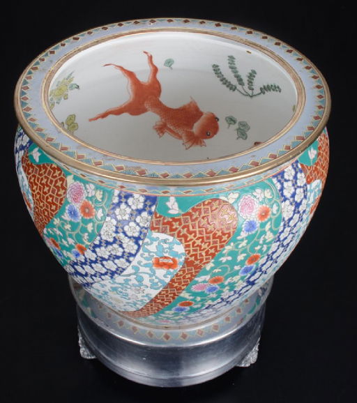Chinese Porcelain Fish Bowl 19th Century Chinese Porcelain Fish Bowl 19th Century