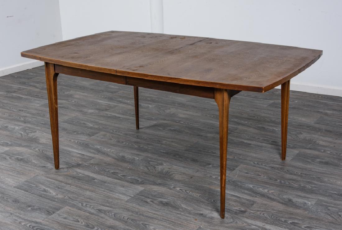 Broyhill mid 2024 century dining table