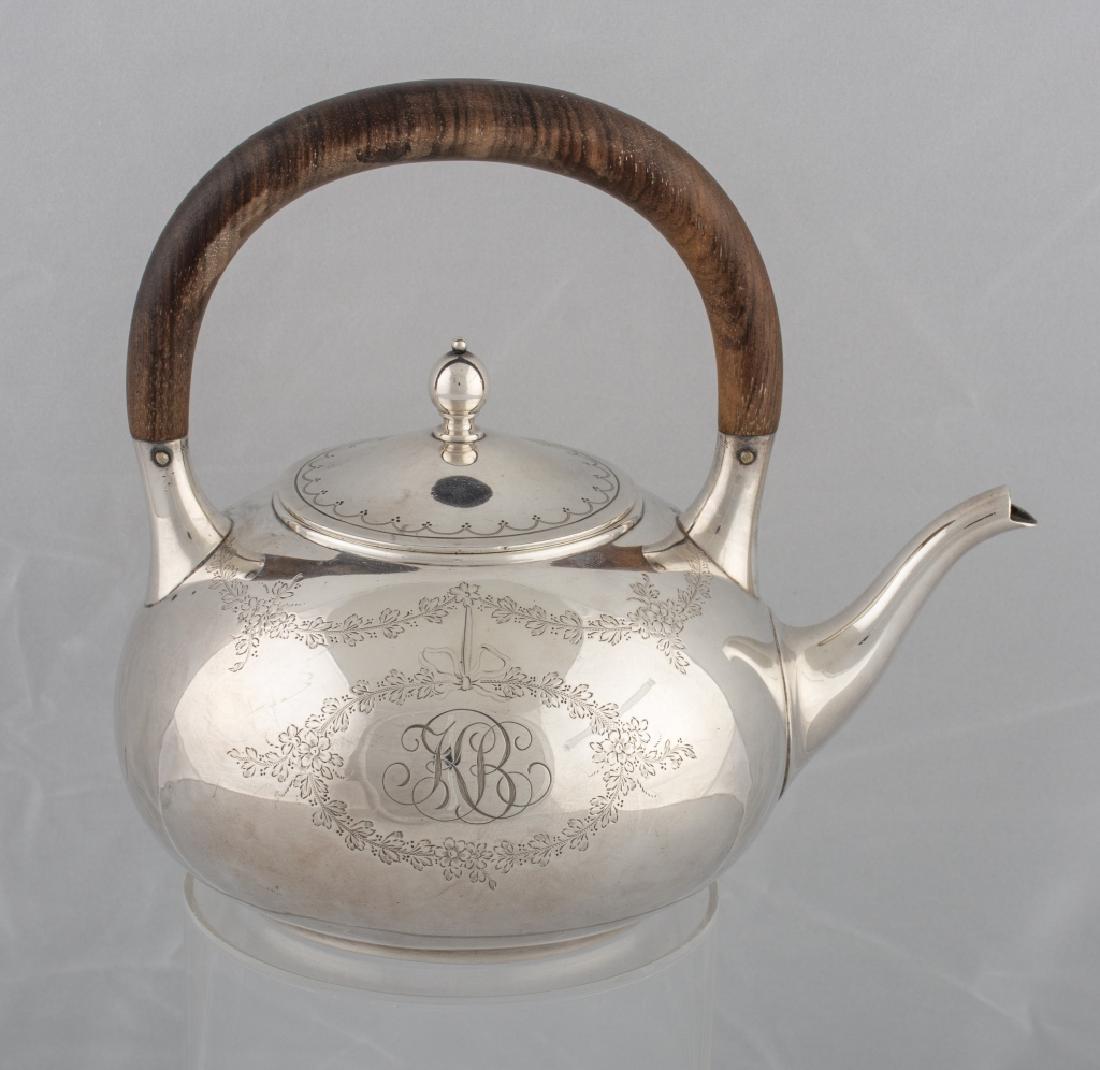 Gorham Sterling Solo Teapot (1 of 13)