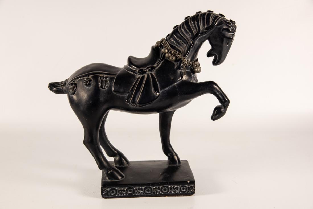 Alexander Backer Chalkware Horse Statue (1 of 12)
