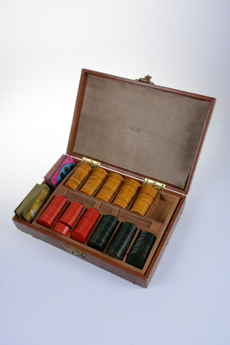 Bakelite Poker Chips (1 of 7)