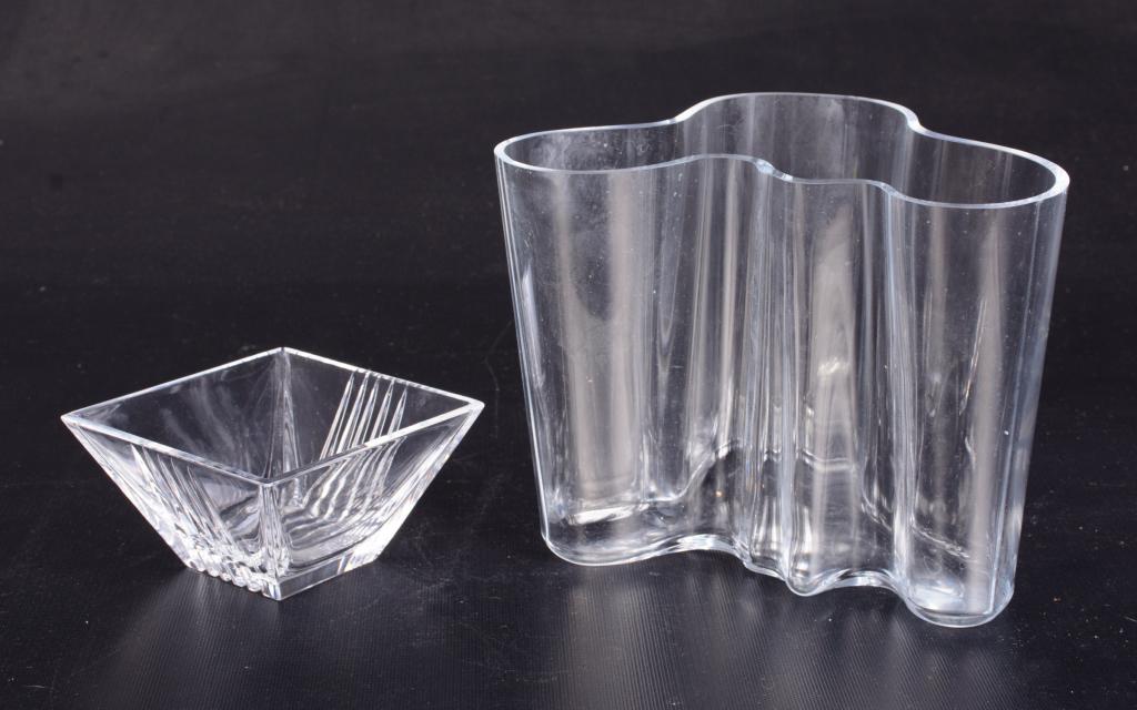 Tiffany & Co. Metropolis Bowl &  Alvar Aalto Vase (1 of 9)