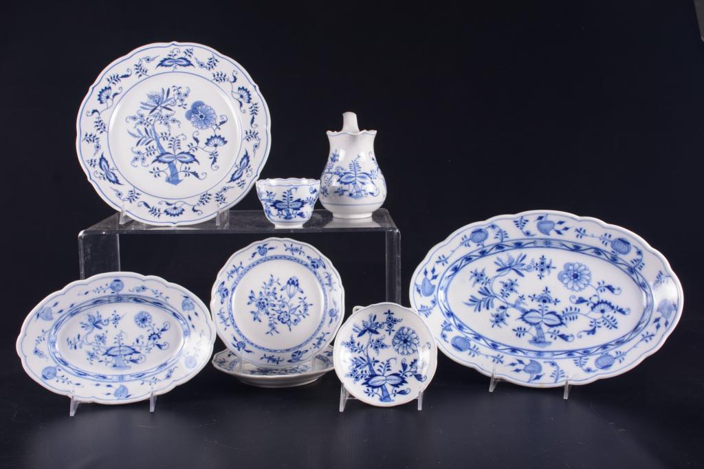 Meissen Blue and White Porcelain (1 of 11)