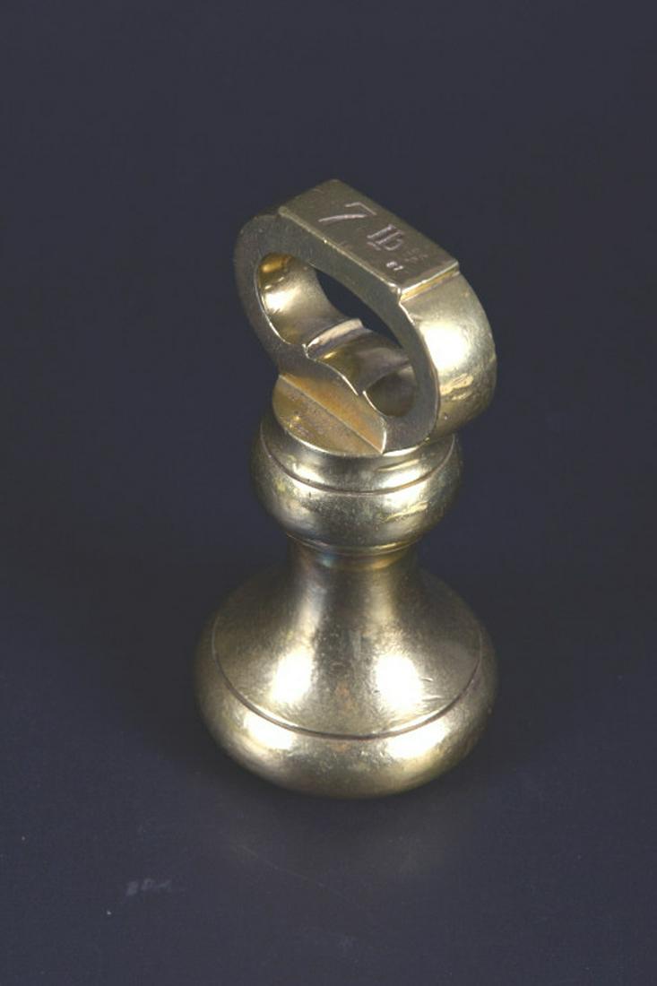 D E Graves & Co Ltd Brass Weight - England (1 of 8)