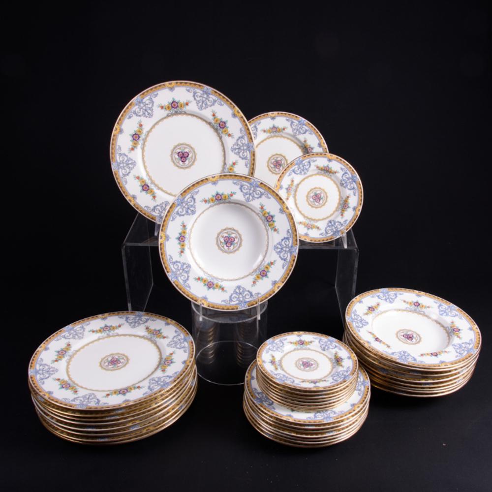 Minton English China Group 34 Pieces (1 of 5)