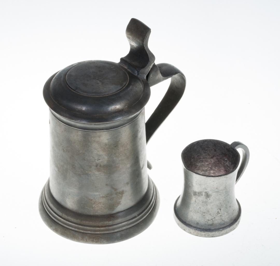 Pewter Lidded & Glass Bottom Tankard Duo (1 of 9)