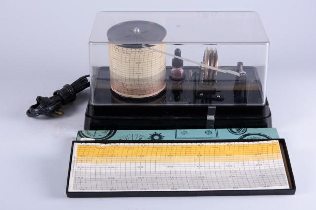 Taylor Instruments Electric Barograph (1 of 4)