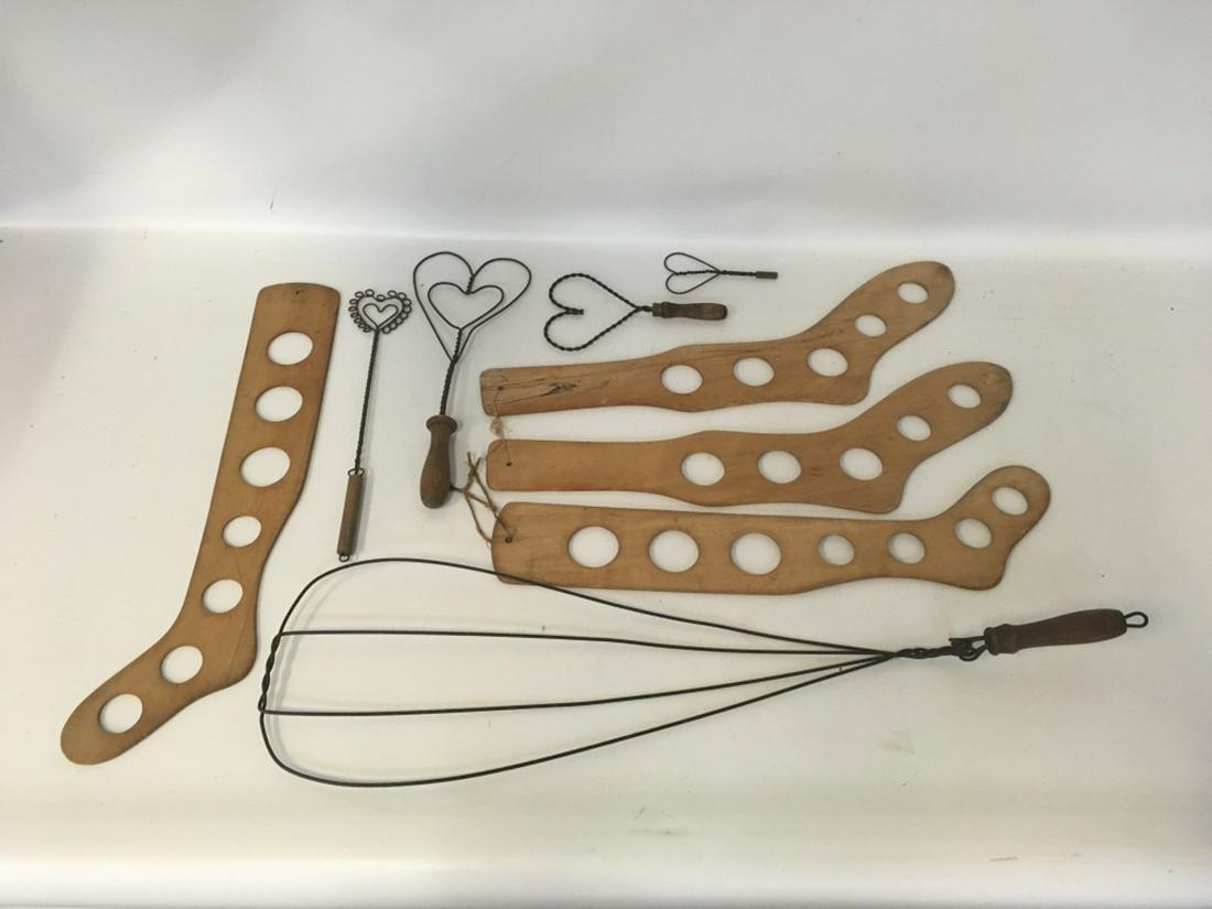 Vintage Rug Beaters and Stocking Stretchers (1 of 4)