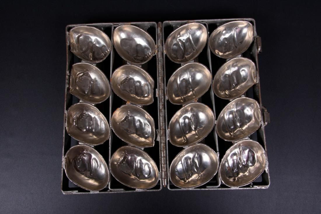 Easter Egg Chocolate  Mold (1 of 3)
