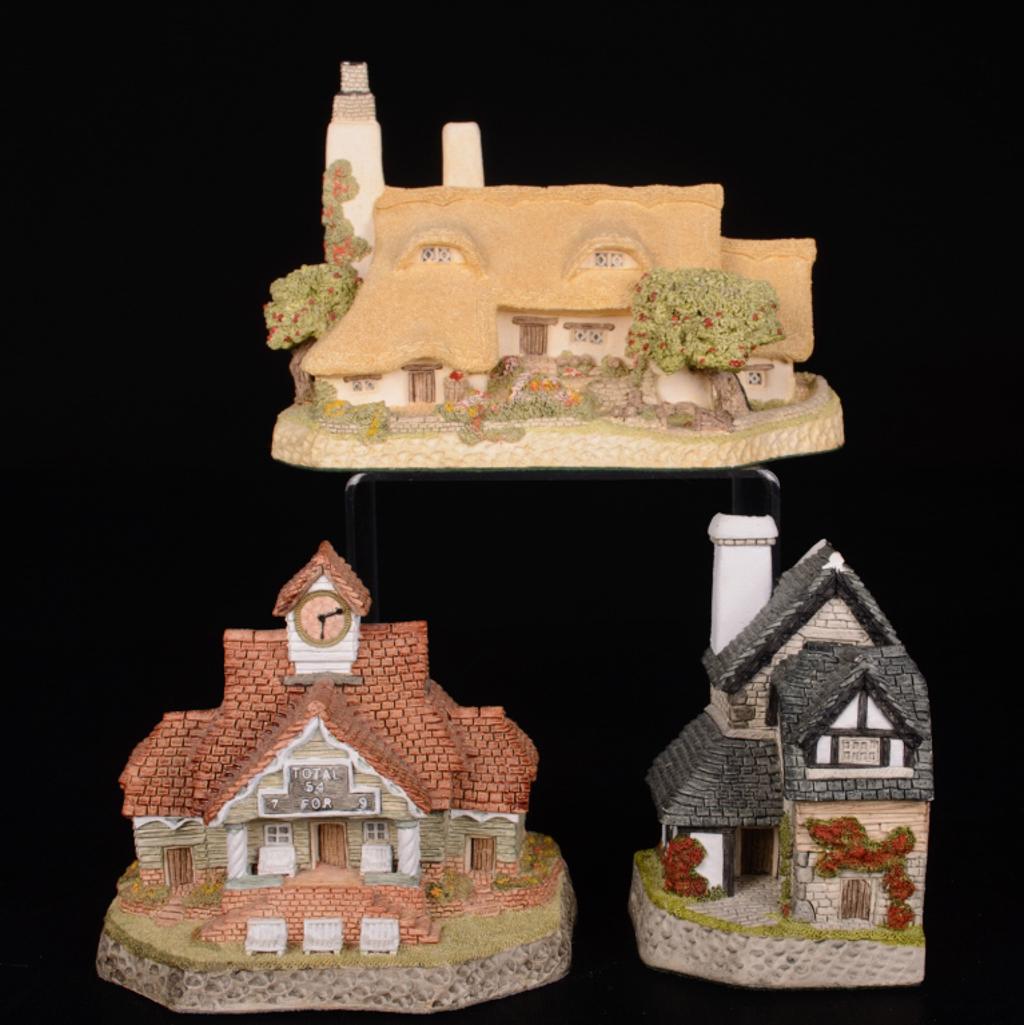 Three David Winter Miniatures (1 of 6)