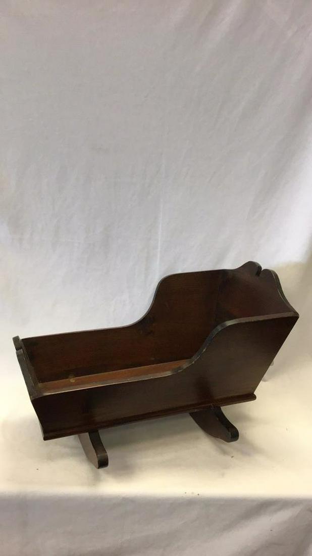 Wooden Baby Cradle (1 of 1)