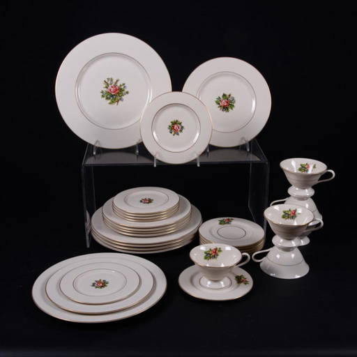 Fine Arts China Romance Rose Set May 29, 2020 Bremo Auctions in VA