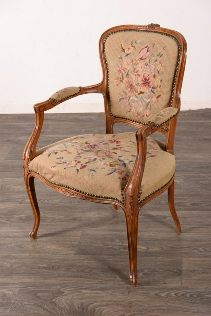 French Louis XVI Bergere (1 of 8)