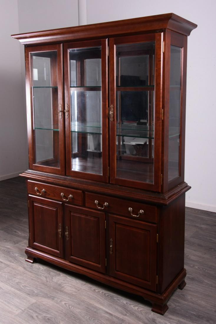Chippendale Style China Cabinet (1 of 14)
