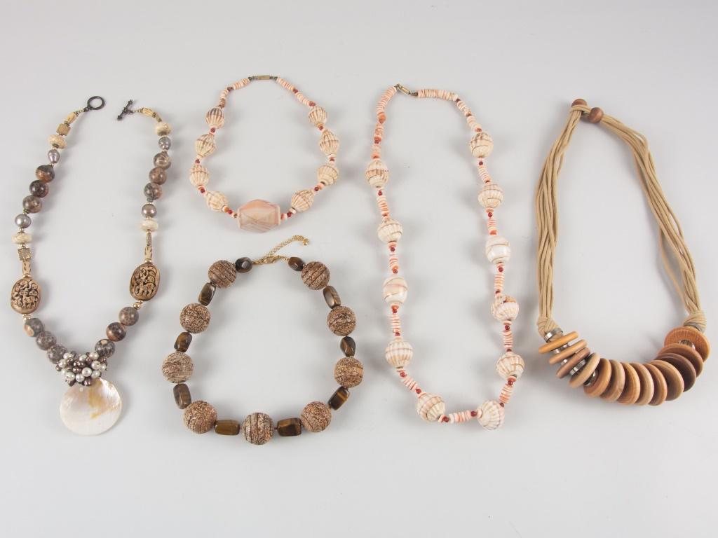 Bag Lot of Five Necklaces (1 of 1)
