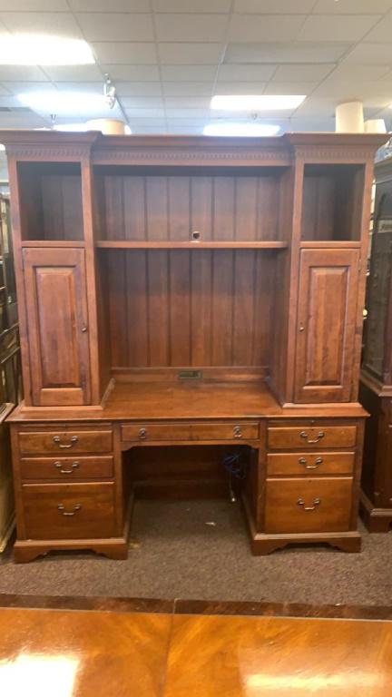 Lexington desk 2024 and hutch